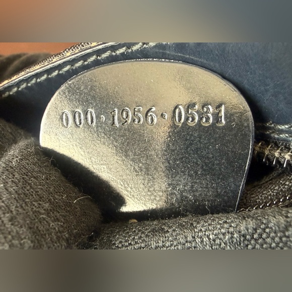 Gucci Vintage Diana Black Shoulder Bag with Bamboo Handle - Picture 13 of 16